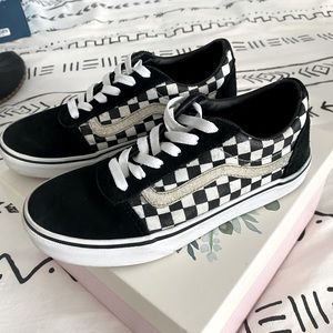vans size 5 checkered shoes with glitter.